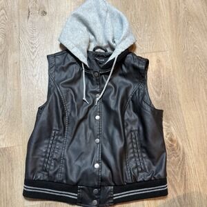 New Look Black Motorcycle Biker Vest Womens Size L Faux Leather Jacket Zips